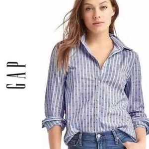 GAP Women Boyfriend Button Down Striped Shirt